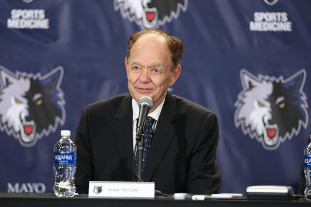 524993320-tom-thibodeau-and-scott-layden-introduced-to-the-media.jpg.jpg